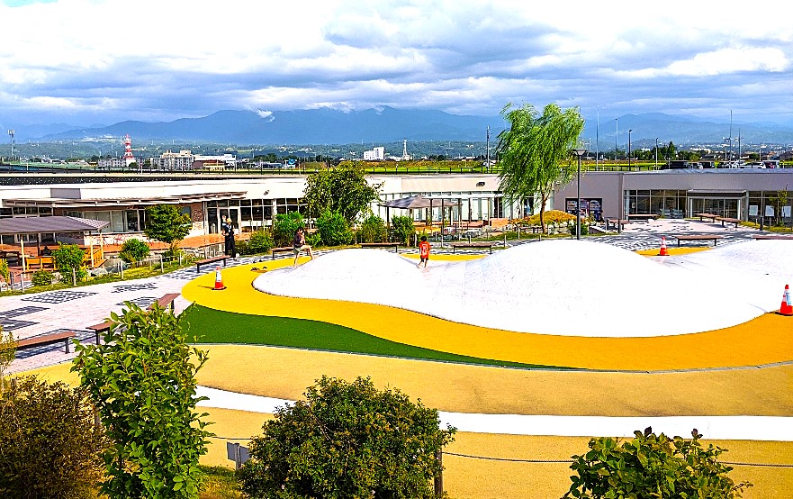 黒部の魅力発信。道の駅 「KOKOくろべ」