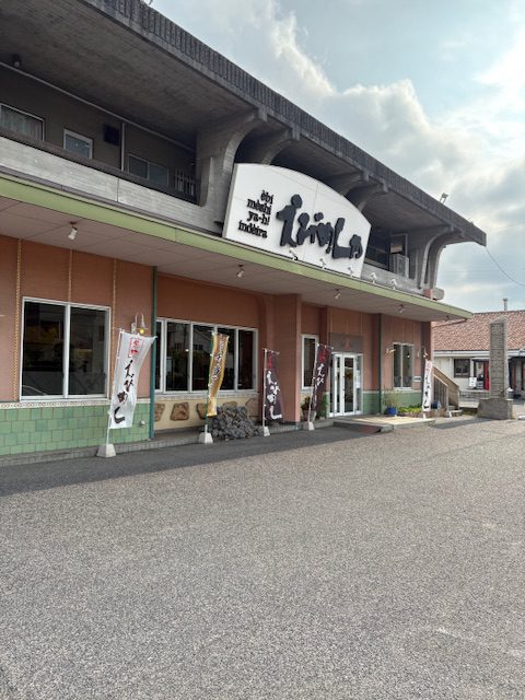 岡山のB級グルメ 「えびめしや万成店」