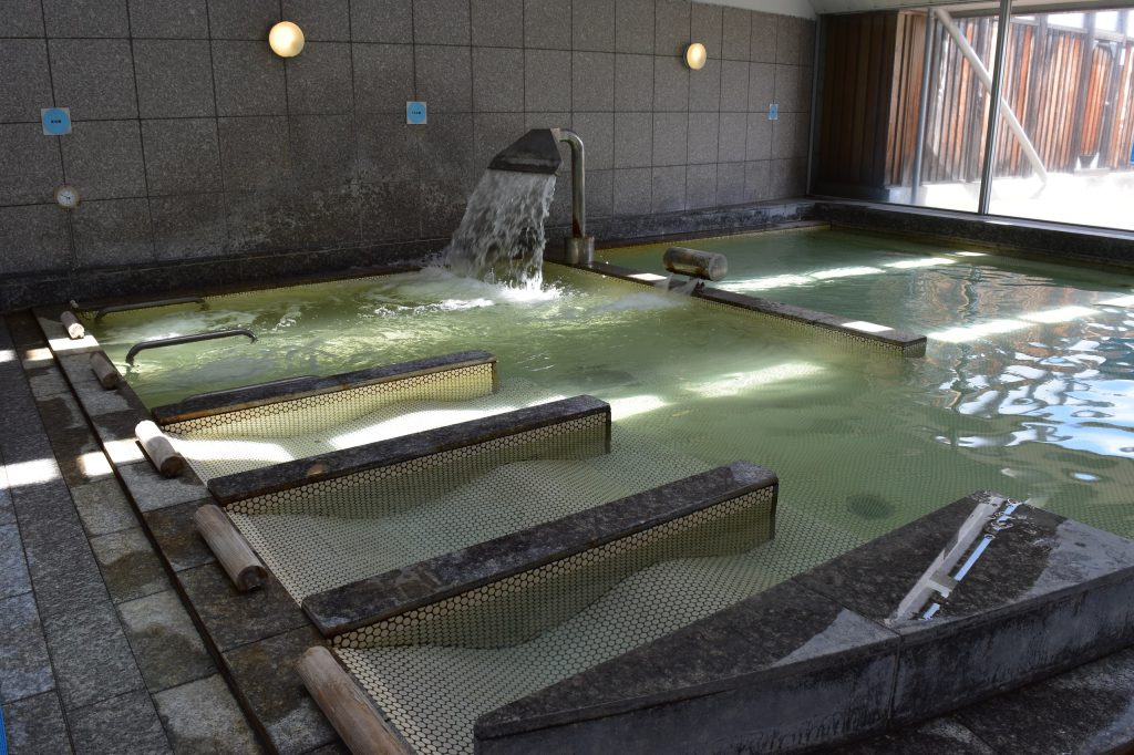 ゆ～ぷるにらさき