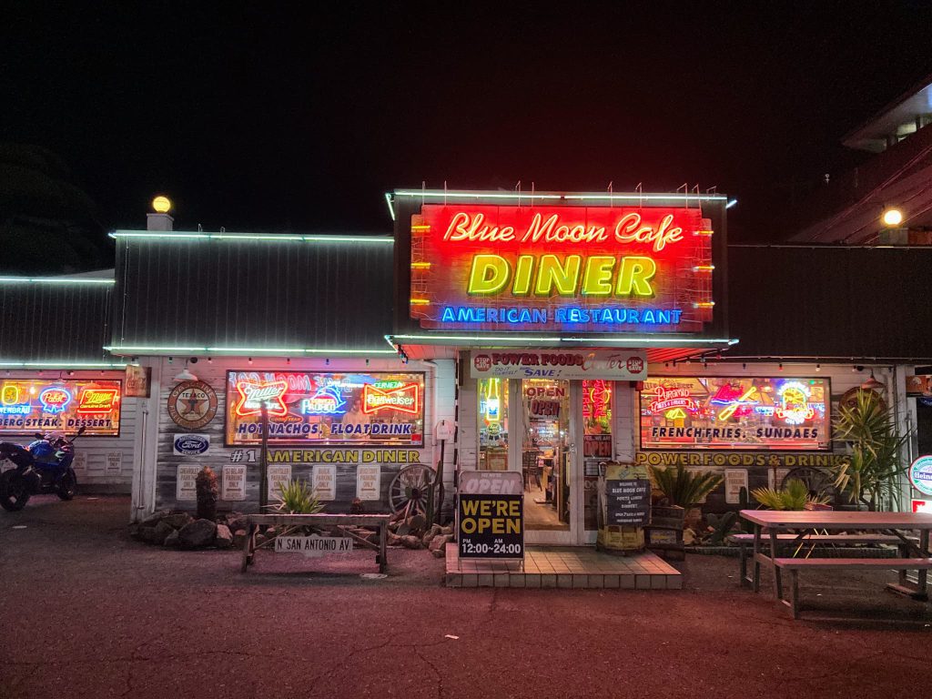 ブルームーンカフェ 長楽寺