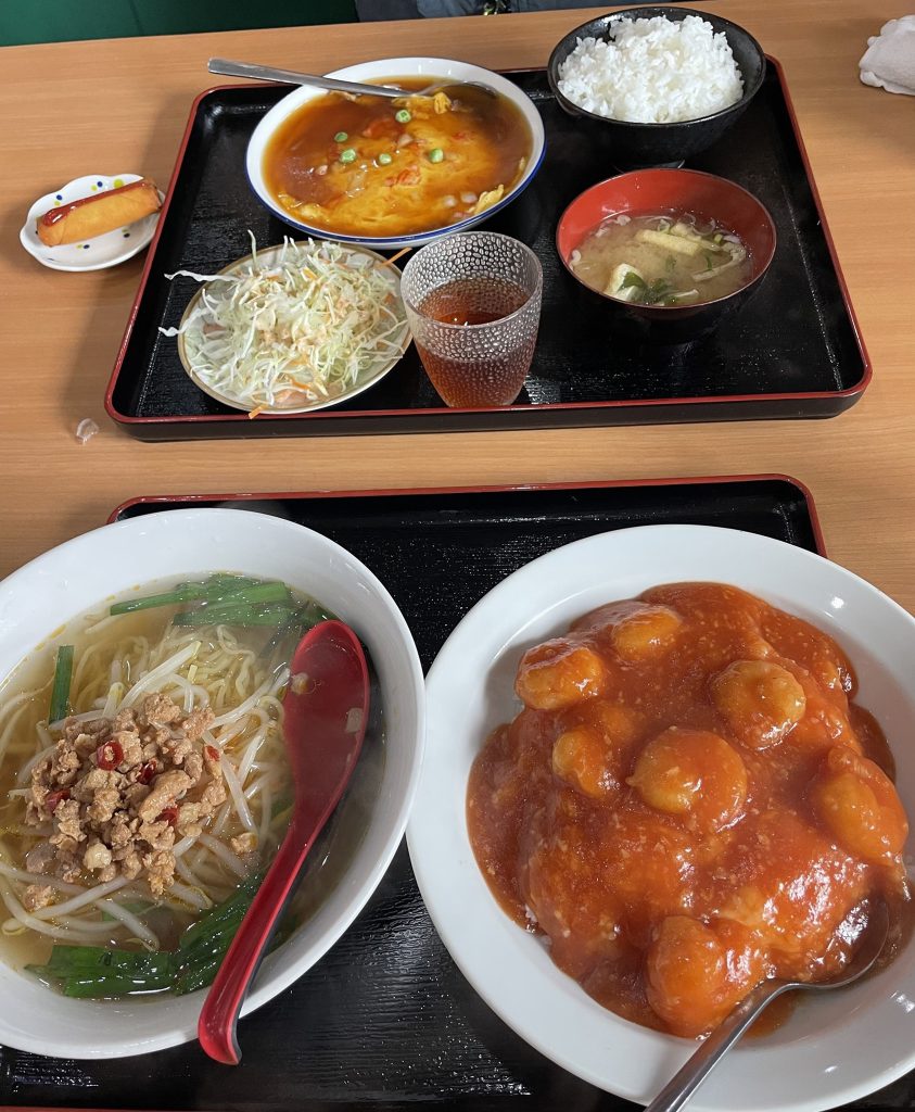 中華料理 美味館