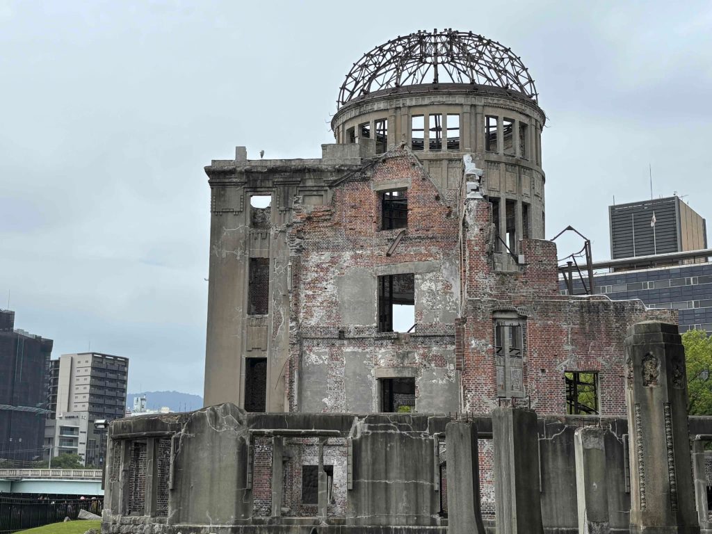 原爆ドーム（平和記念公園）