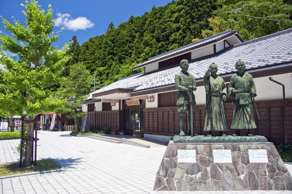 吉田松陰歴史館 と 宝物殿『至誠館』