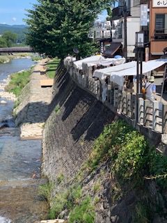 日本三大朝市。「宮川朝市」