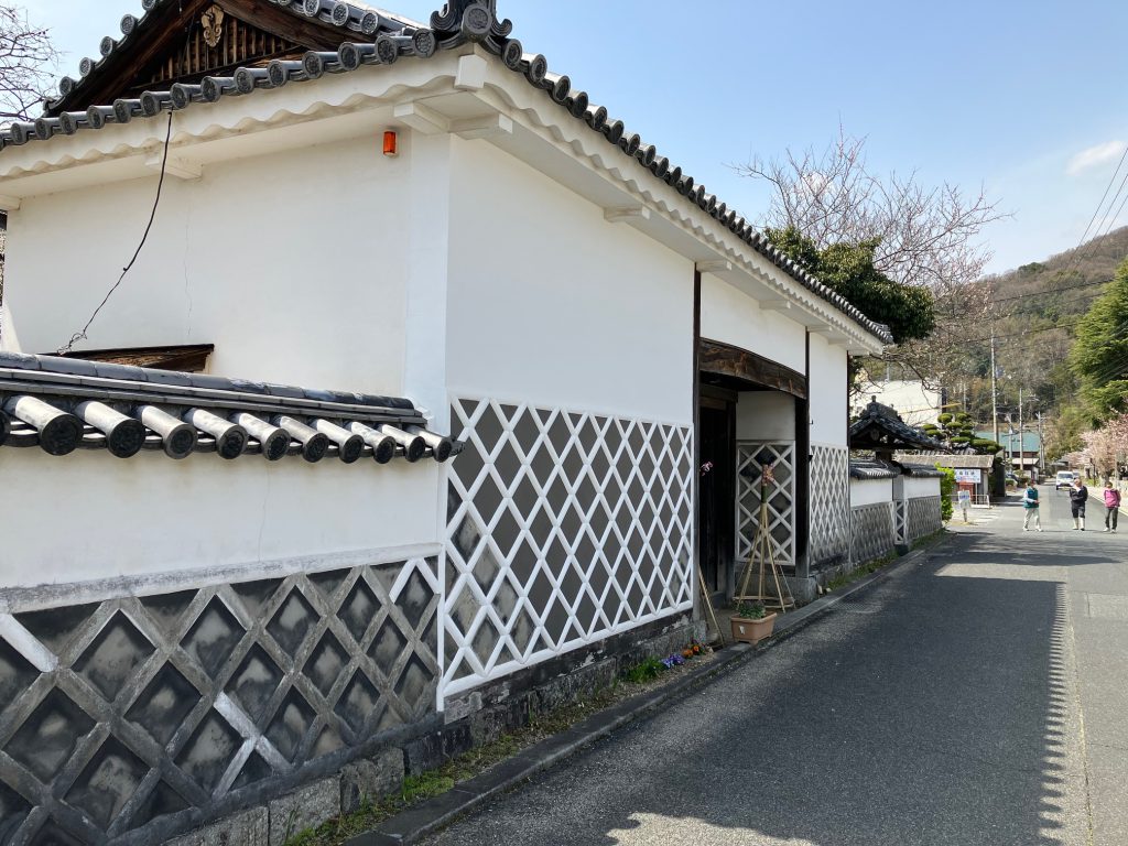 町並み保存地区。足守地区の中心 「足守プラザ」