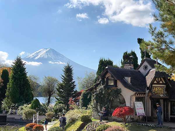 河口湖　音楽と森の美術館