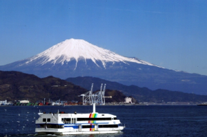 海から鑑賞する富士山を。駿河湾フェリー